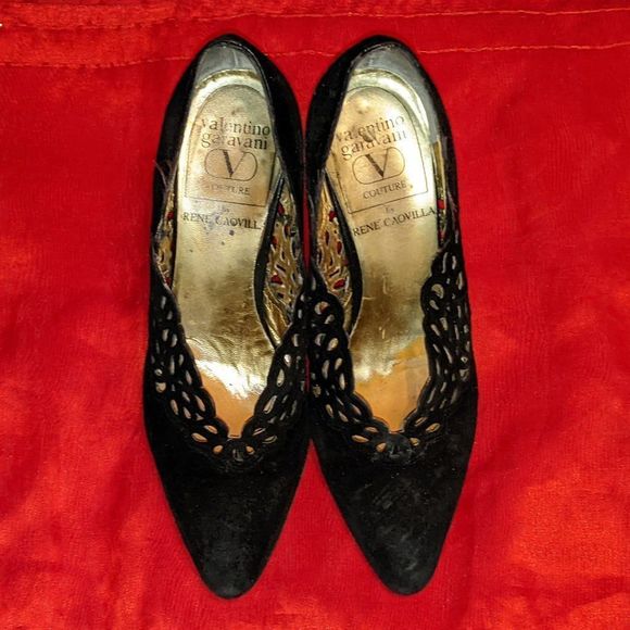 Valentino Garavani Shoes - Valentino Garavani Couture by Rene Caovilla Heels💥PRICE DROP💥